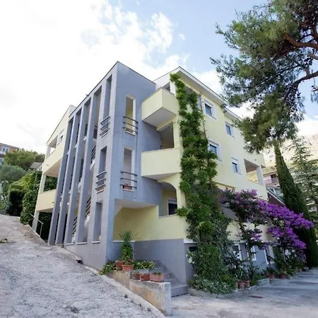 In With Sea View, Balcony, Air Conditioning, Wifi 132-7 شقة
