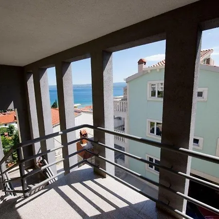 In With Sea View, Balcony, Air Conditioning, Wifi 132-7 شقة *