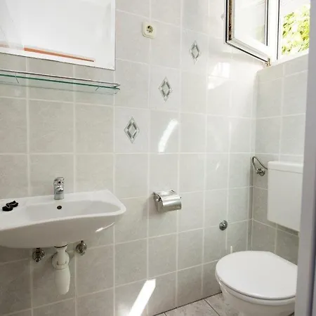 شقة In With Sea View, Balcony, Air Conditioning, Wifi 132-7