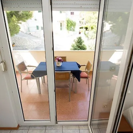شقة In With Sea View, Balcony, Air Conditioning, Wifi 132-7