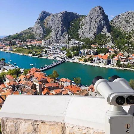 In With Sea View, Balcony, Air Conditioning, Wifi 132-7 Duće